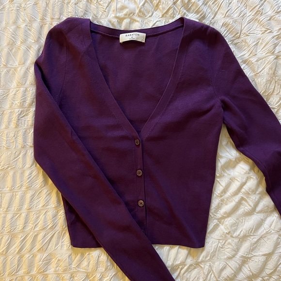 Babaton Cardigan - Picture 3 of 3